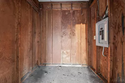 8845 Ebro Court, Springfield Township, OH 45231 - Photo 26