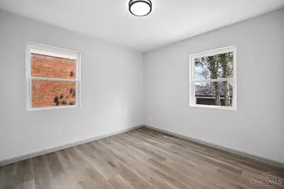 6826 Sampson Lane, Silverton, OH 45236 - Photo 14