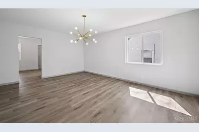 6826 Sampson Lane, Silverton, OH 45236 - Photo 4