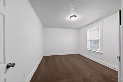 4827 Prosperity Place, Cincinnati, OH 45238 - Photo 12