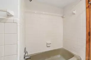 10215 Pendery Dr, Montgomery, OH 45242 - Photo 36