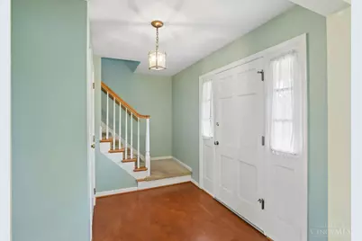 10215 Pendery Drive, Montgomery, OH 45242 - Photo 2