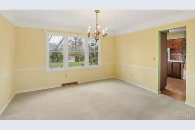 10215 Pendery Drive, Montgomery, OH 45242 - Photo 8