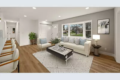 9197 Long Lane, Springfield Township, OH 45231 - Photo 6