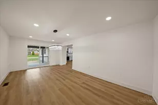 9197 Long Ln, Springfield Township, OH 45231 - Photo 18