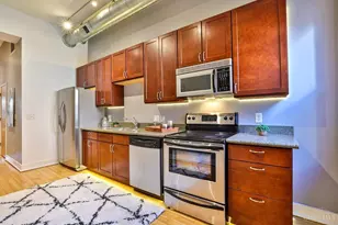 1124 Race St, Cincinnati, OH 45202 - Photo 10