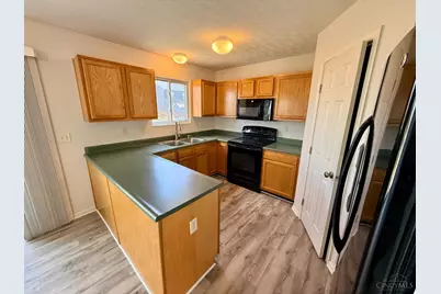 912 S First Street, Trenton, OH 45067 - Photo 10