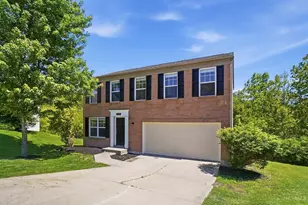 2306 Garrison Dr, Springfield Township, OH 45231 - Photo 2