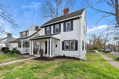 6975 Cambridge Avenue, Mariemont, OH 45227 - Photo 2