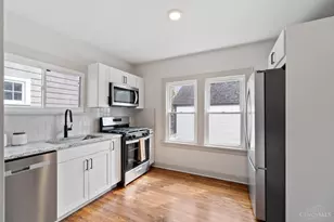 6975 Cambridge Ave, Mariemont, OH 45227 - Photo 12