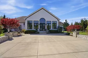 5104 Rollman Estates Dr, Amberley, OH 45236 - Photo 86