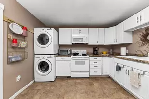 598 Neville-Penn Schoolhouse Rd, Washington Township, OH 45120 - Photo 10