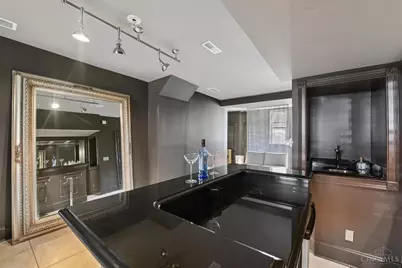 1931 Bigelow, Cincinnati, OH 45219 - Photo 44