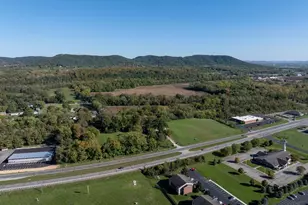 1555 N Bridge St, Chillicothe, OH 45601 - Photo 4