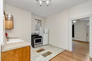 241 Klotter Ave, Cincinnati, OH 45219 - Photo 4