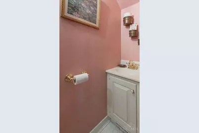 104 Wyoming Avenue, Wyoming, OH 45215 - Photo 18