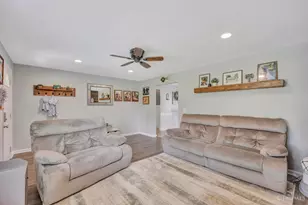 2202 Ebenezer Rd, Green Township, OH 45233 - Photo 10