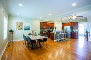 3220 Linwood Ave, Cincinnati, OH 45226 - Photo 2