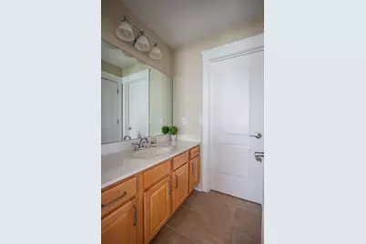 3220 Linwood Avenue, Cincinnati, OH 45226 - Photo 18