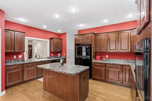 665 Hannah Ct, Adams Township, OH 45177 - Photo 18