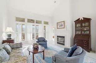 9482 Lake View Dr, Loveland, OH 45140 - Photo 10