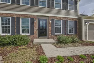 818 Genenbill Dr, Delhi Township, OH 45238 - Photo 2