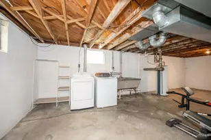 4833 Fairview Ave, Cincinnati, OH 45242 - Photo 38