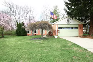 1202 Meadow Knoll Ct, Union Township, OH 45103 - Photo 2