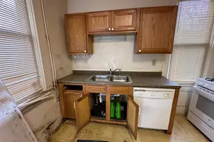 1765 Denham St, Cincinnati, OH 45225 - Photo 6