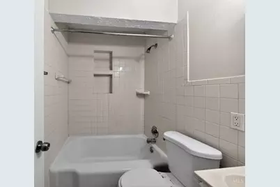 8634 Daly Road, Springfield Township, OH 45231 - Photo 16