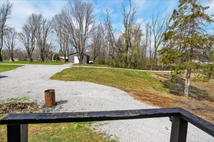 6910 Brad Rd, Paint Township, OH 45133 - Photo 24