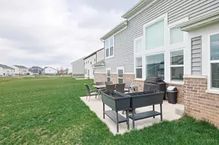 7009 Briarcliff Ct, Hamilton Township, OH 45039 - Photo 40