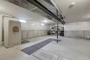 7009 Briarcliff Ct, Hamilton Township, OH 45039 - Photo 34