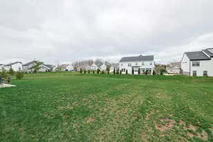 7009 Briarcliff Ct, Hamilton Township, OH 45039 - Photo 42