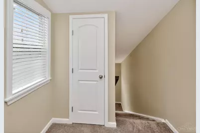 4526 Saddlecloth Court, Batavia Township, OH 45103 - Photo 6