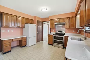 7304 Cannon Ct, West Chester, OH 45069 - Photo 18