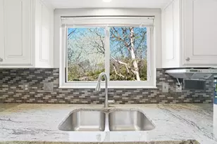 5461 Brigade Ct, Green Township, OH 45239 - Photo 12