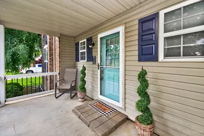 328 Keeneland Court, Lebanon, OH 45036 - Photo 4