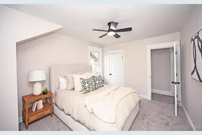 1933 Hewitt Avenue, Cincinnati, OH 45207 - Photo 22