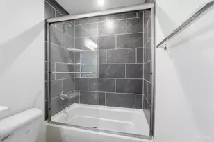 5900 Carriage Mdws Dr, Liberty Township, OH 45011 - Photo 24