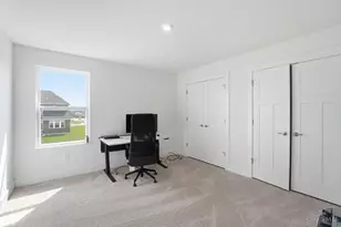 5900 Carriage Mdws Dr, Liberty Township, OH 45011 - Photo 18