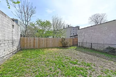 2962 Henshaw Avenue, Cincinnati, OH 45225 - Photo 8