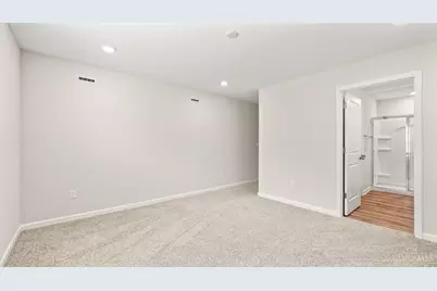 1860 Vista Lake Drive, Goshen, OH 45122 - Photo 22