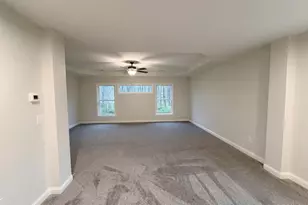 353 Cedar Dr, Loveland, OH 45140 - Photo 4