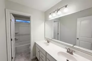 353 Cedar Dr, Loveland, OH 45140 - Photo 20