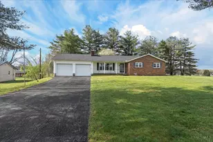 126 Kent Ln, Pee Pee Twp, OH 45690 - Photo 2