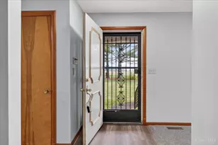 126 Kent Ln, Pee Pee Twp, OH 45690 - Photo 6