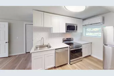 6012 Prentice Street, Cincinnati, OH 45227 - Photo 2