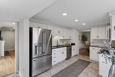 7344 Quailhollow Drive, Sycamore Township, OH 45243 - Photo 12