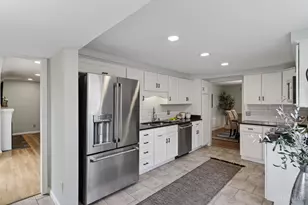 7344 Quailhollow Dr, Sycamore Township, OH 45243 - Photo 12